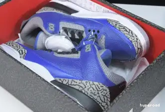 Hyperoad “VARSITY 3 AIR ROYAL” JORDAN 0516